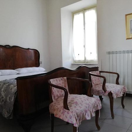 Residenza Santa Valeria Hotel Caglio Bagian luar foto