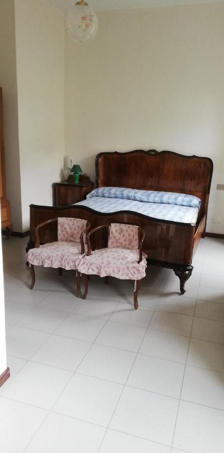 Residenza Santa Valeria Hotel Caglio Bagian luar foto