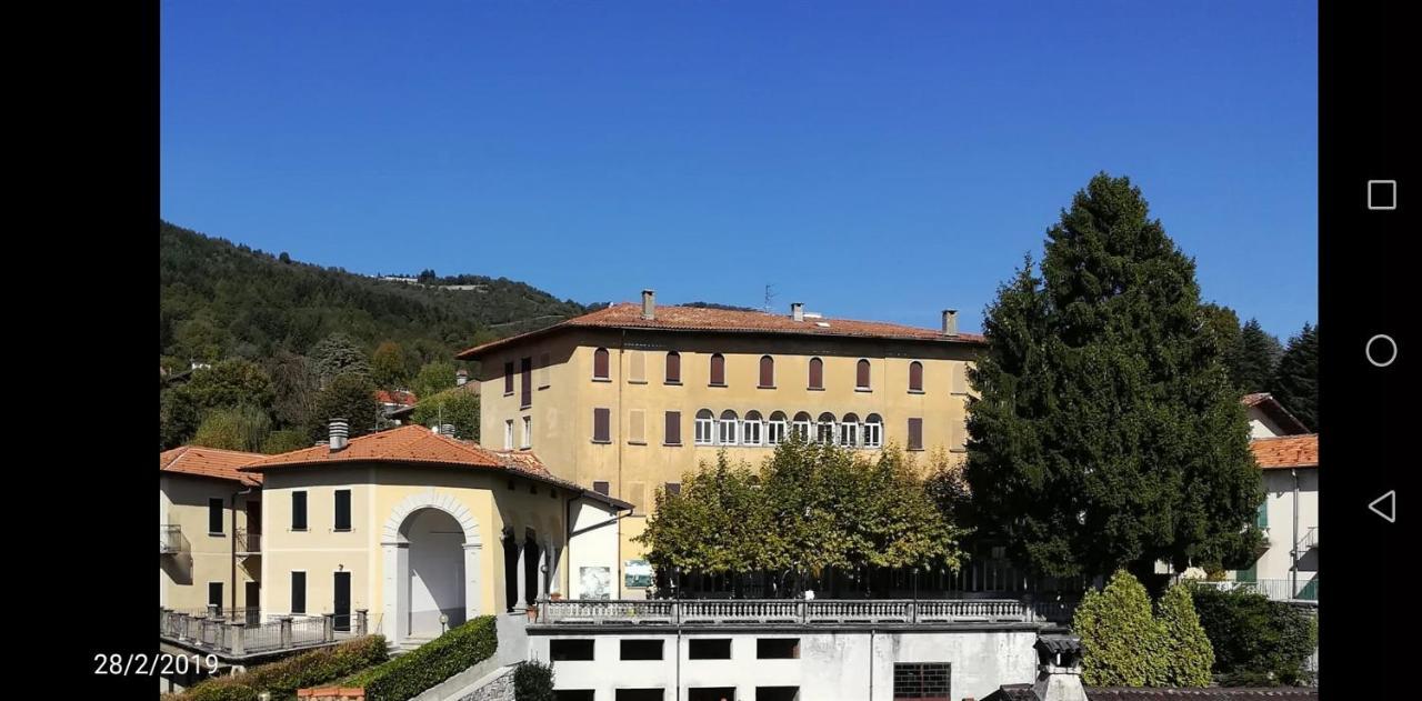 Residenza Santa Valeria Hotel Caglio Bagian luar foto