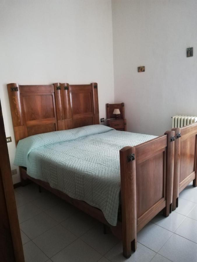 Residenza Santa Valeria Hotel Caglio Bagian luar foto